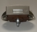 880 Quick release door, Door latch